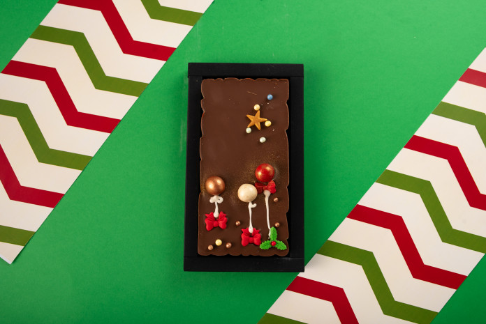 Млечен белгийски шоколад Коледна панделка