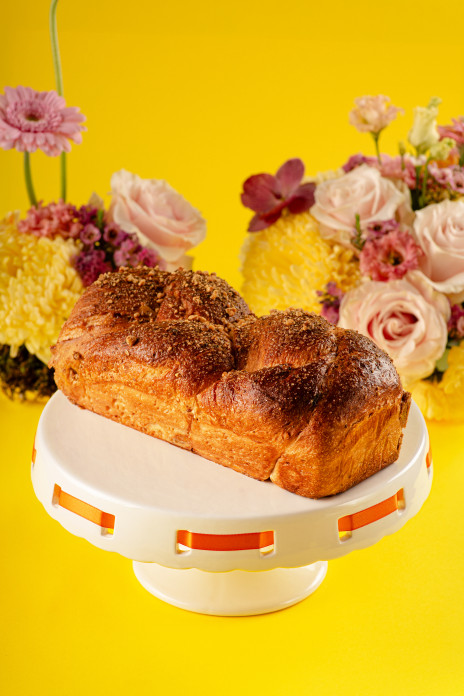 Великденски Козунак с Квас с Локум и Орехи