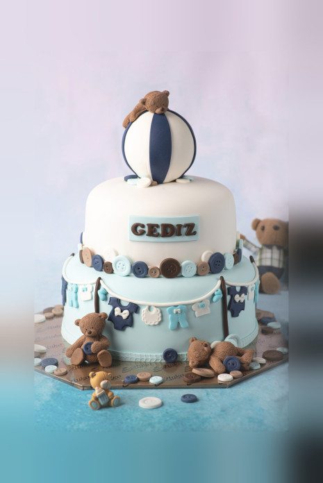 Детска Торта с Детски Дрешки - Двуетажна - D3