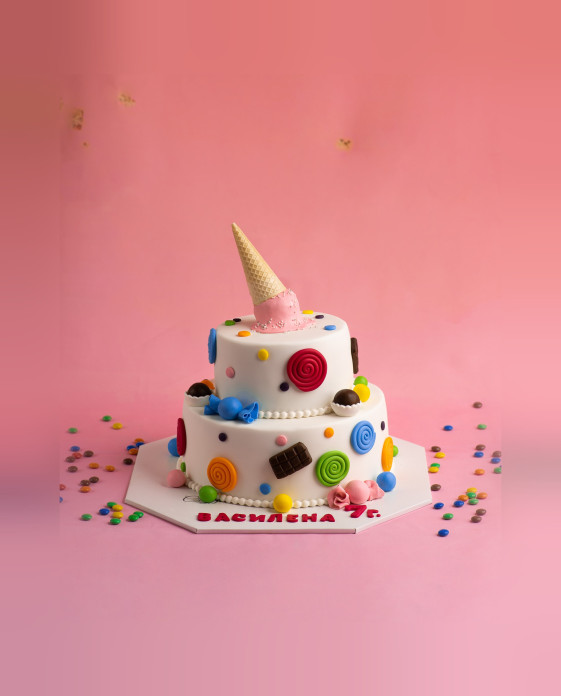 Детска Торта с Фунийка Сладолед - Двуетажна - D66